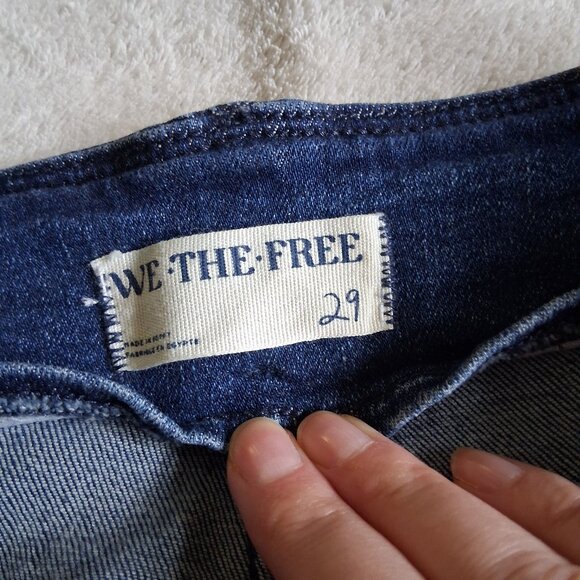 We the Free Women's Size 29 Level Up Slit Bootcut Medium Wash Jeans - Picture 7 of 14